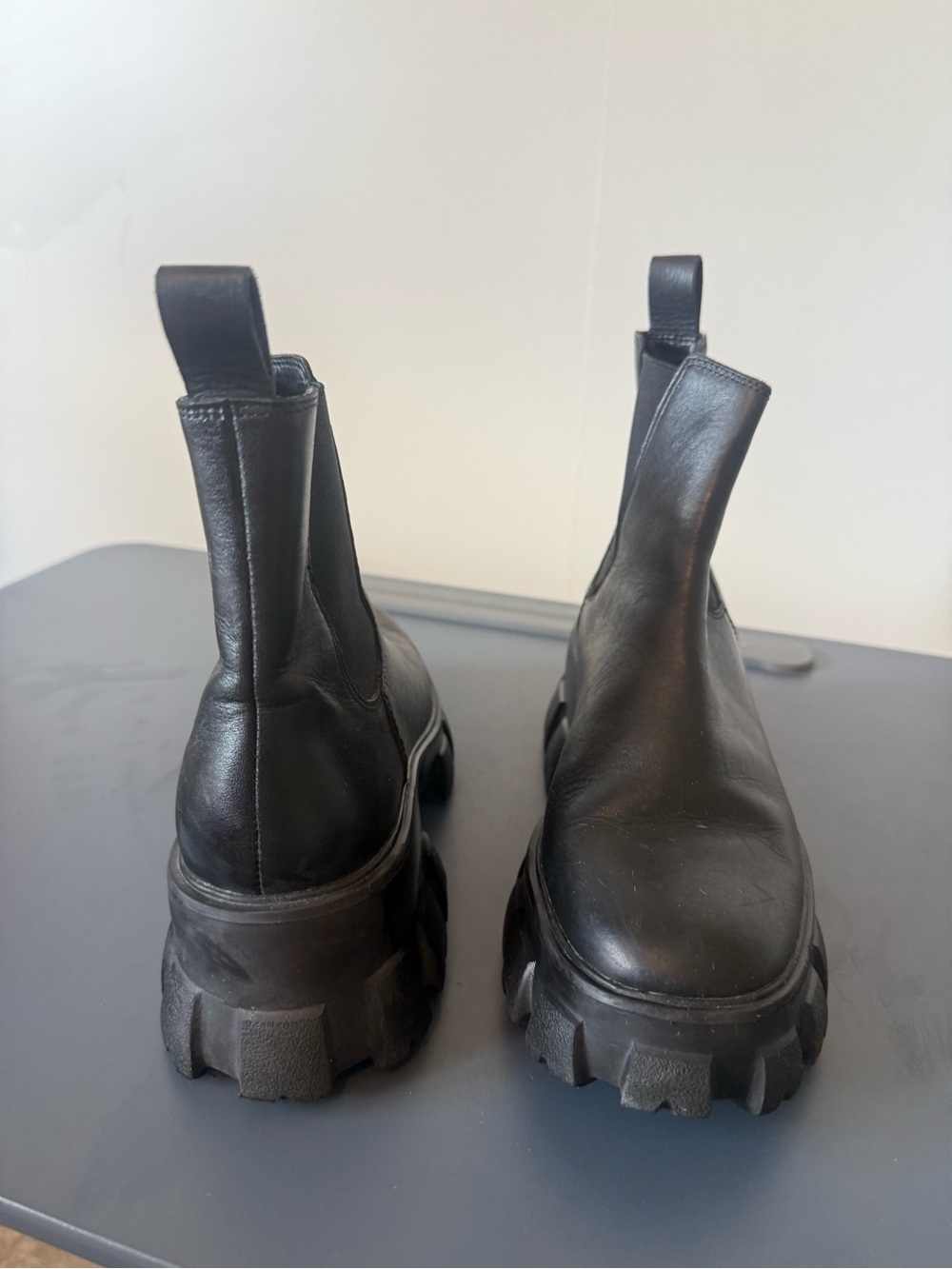 Chunky sole boots Gianni Bini size 7.5 - Picture 4 of 7